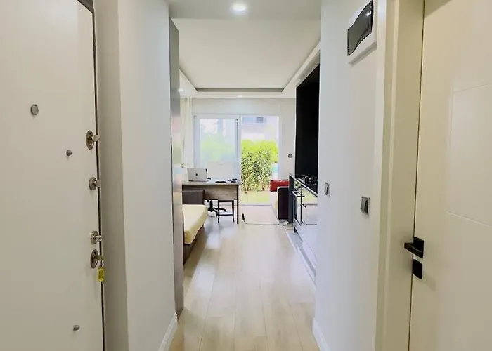Airport 1km, Swimming Pool, Kitchen House * Aksu (Antalya)